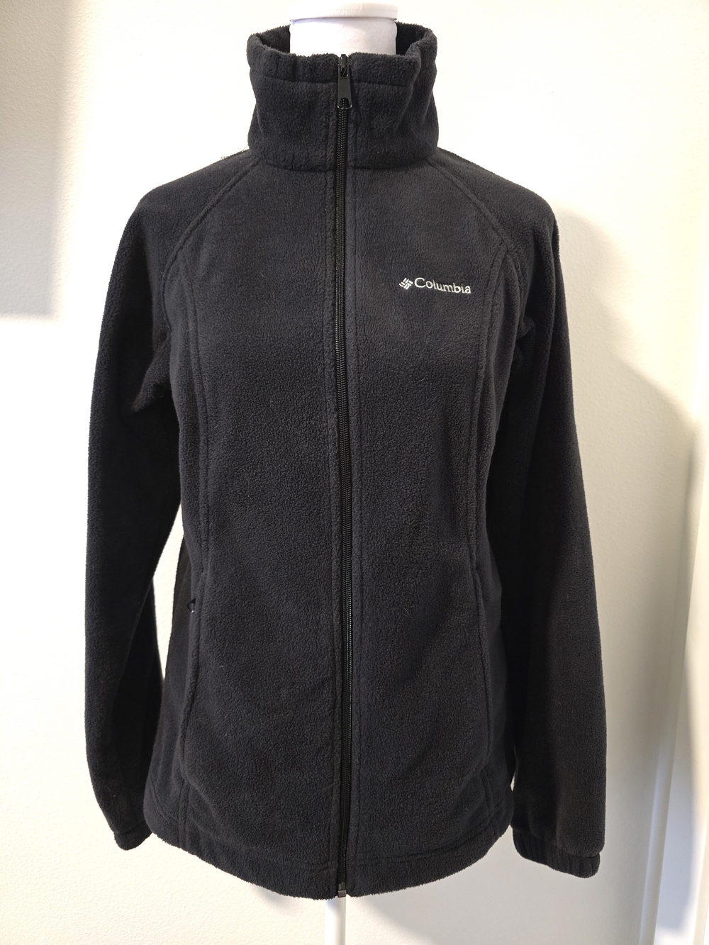 Columbia Women’s Black Full Zip Fleece Jacket High Collar Size Small